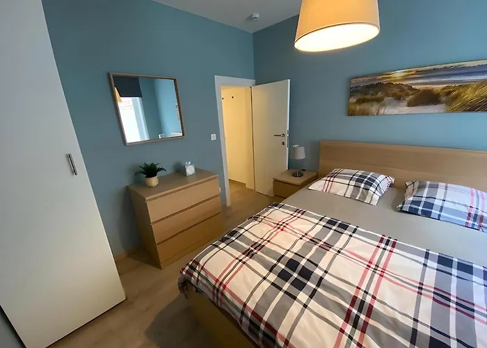 1 Slaapkamer Logie Met Extra Zetelbed In Leefruimte