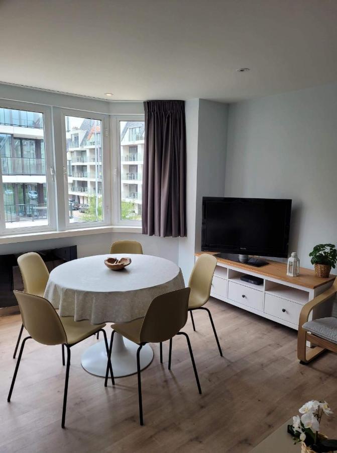 1 Slaapkamer Logie Met Extra Zetelbed In Leefruimte
